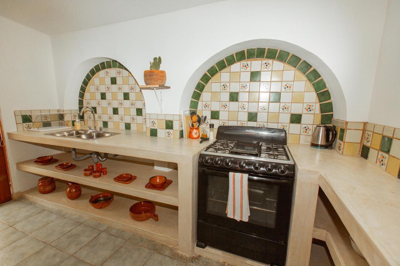 Cien Palmas- Authentic Mexican Casita 1 -Downtown Todos Santos Luaran gambar
